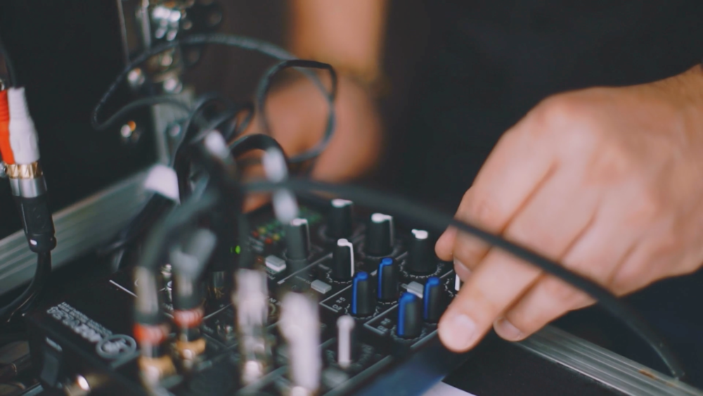 dj3.png