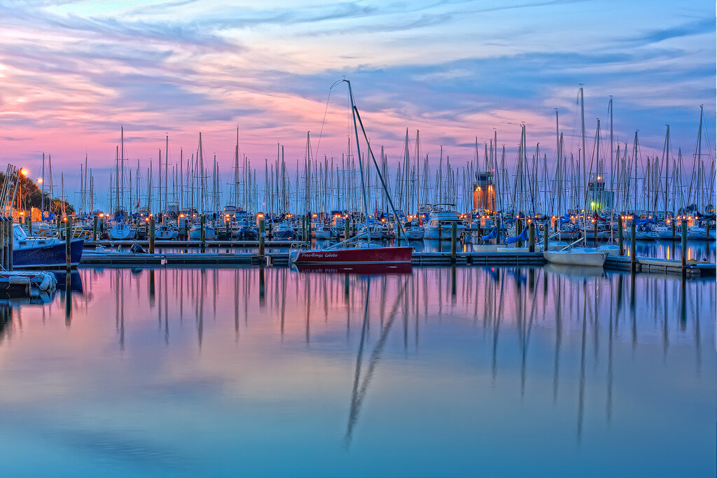 saint petersburg boats.jpg