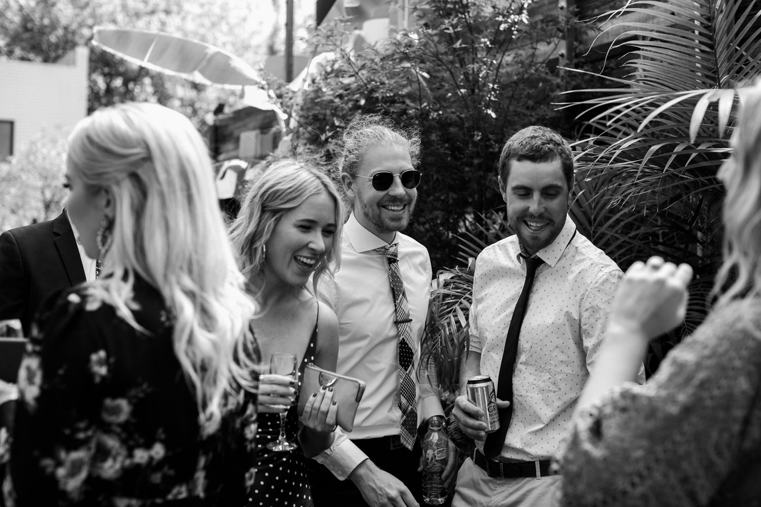 relaxed-wedding-photographer-melbourne-moondog-brewery-collingwood_0055.jpg