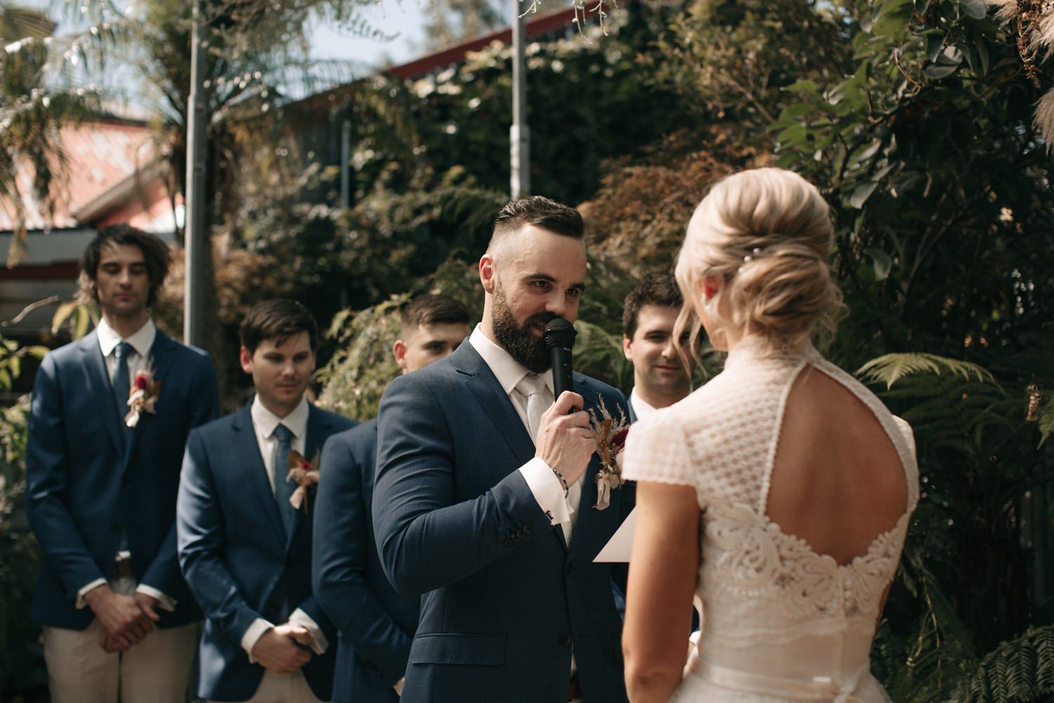 relaxed-wedding-photographer-melbourne-moondog-brewery-collingwood_0081.jpg