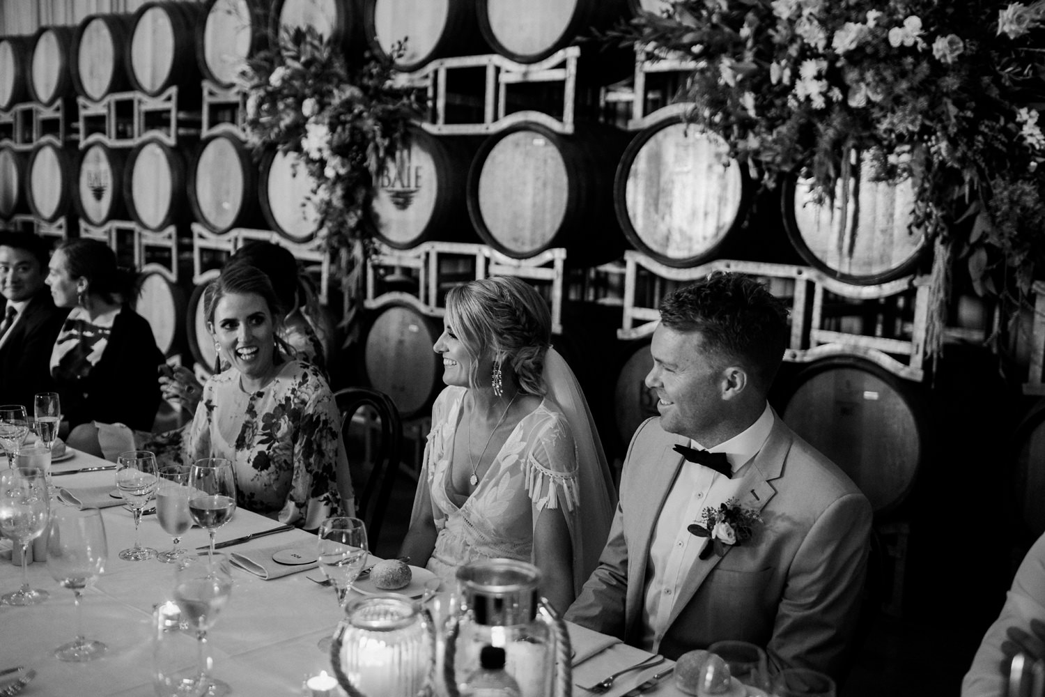 relaxed-wedding-photographer-melbourne-bellarine-peninsula-baie-winery_0087.jpg