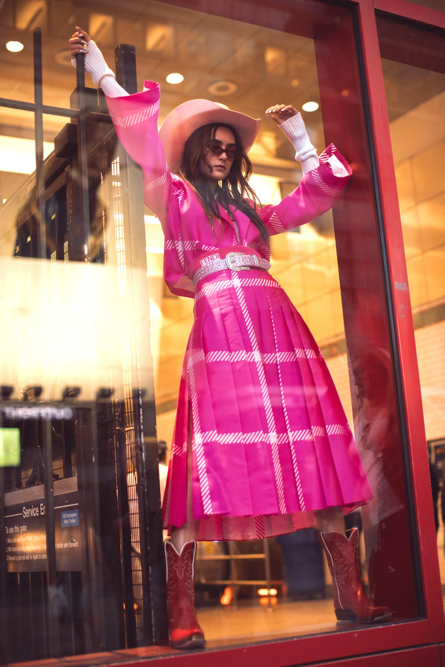 Elle13.jpg