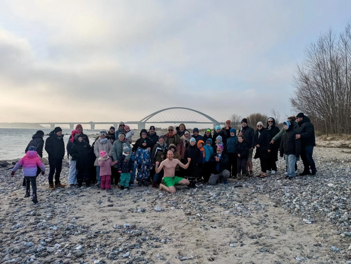 Meereskneippen zum Abschluss 
❄️🌊❄️🌊❄️🌊❄️🌊

Am letzten Sonntag in der Kur war es wieder so weit: Meereskneippen als echtes Highlight. 🩵
Kalte Wellen, frische Luft, viele lachende Gesichter &ndash; ein Erlebnis f&uuml;r alle Wasserratten, das noc