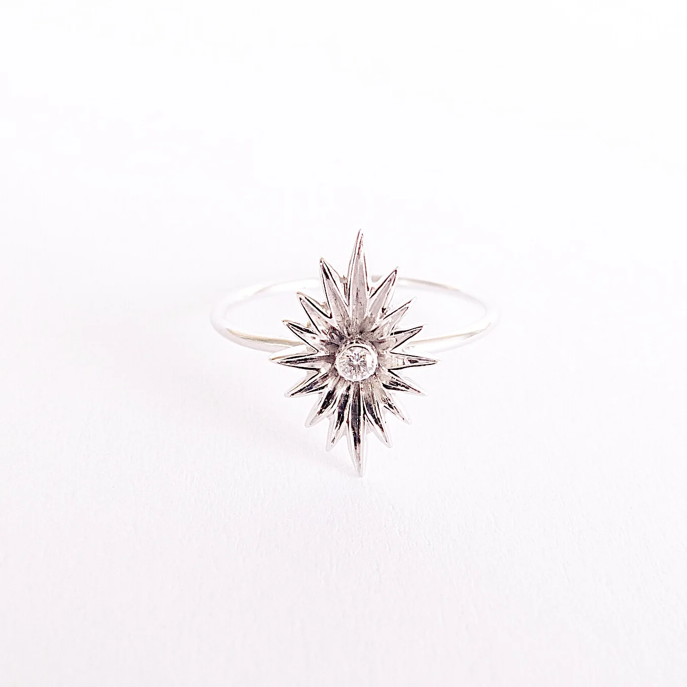Bague - Etoile ardente Or Blanc 2.jpg