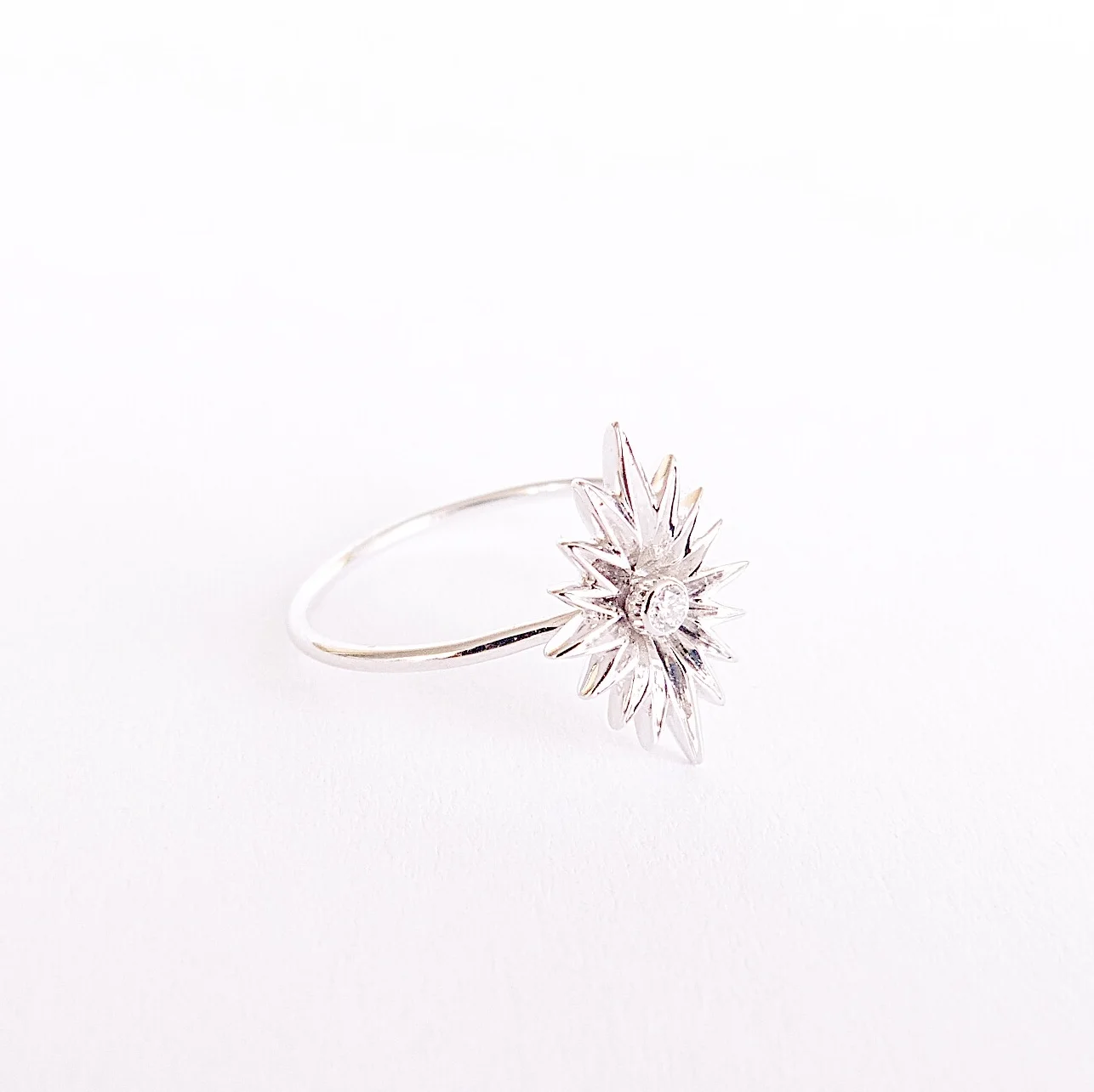 Bague - Etoile ardente Or Blanc 3.jpg