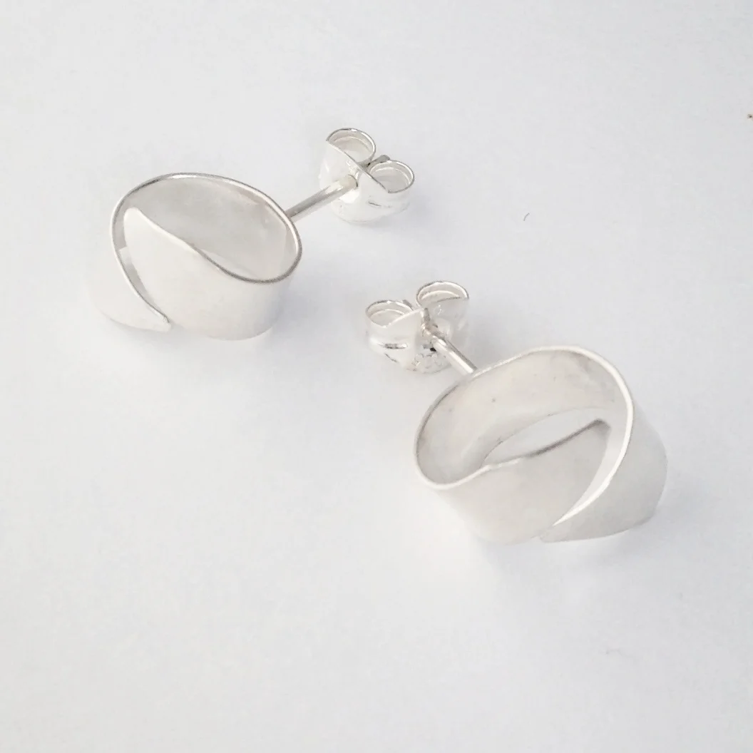 End Stud Earring 1.jpg