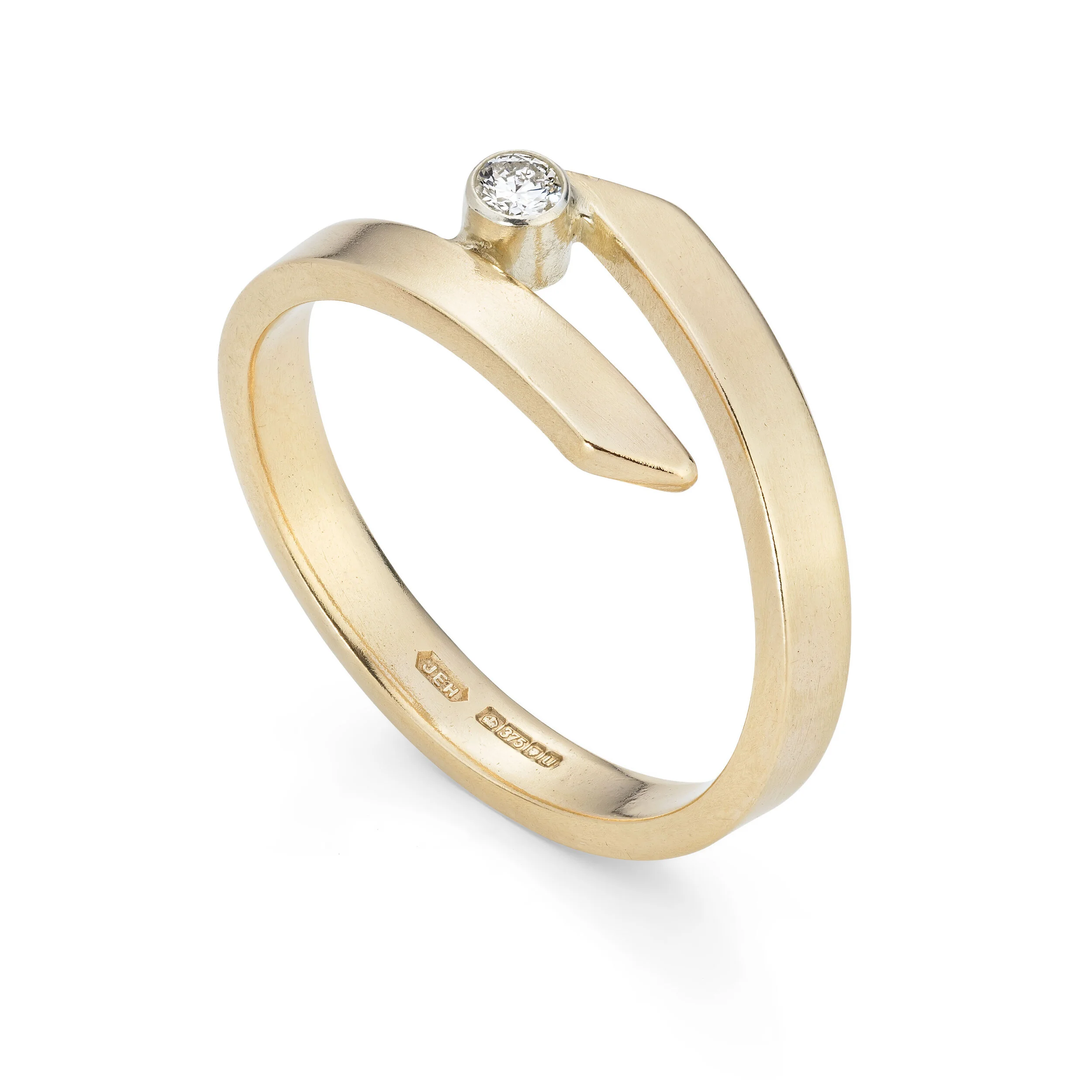 Luxe Solitaire End Ring