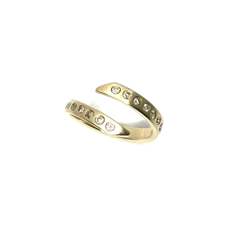 CFC855E4-9AA9-4583-9F19-F24960E9032B