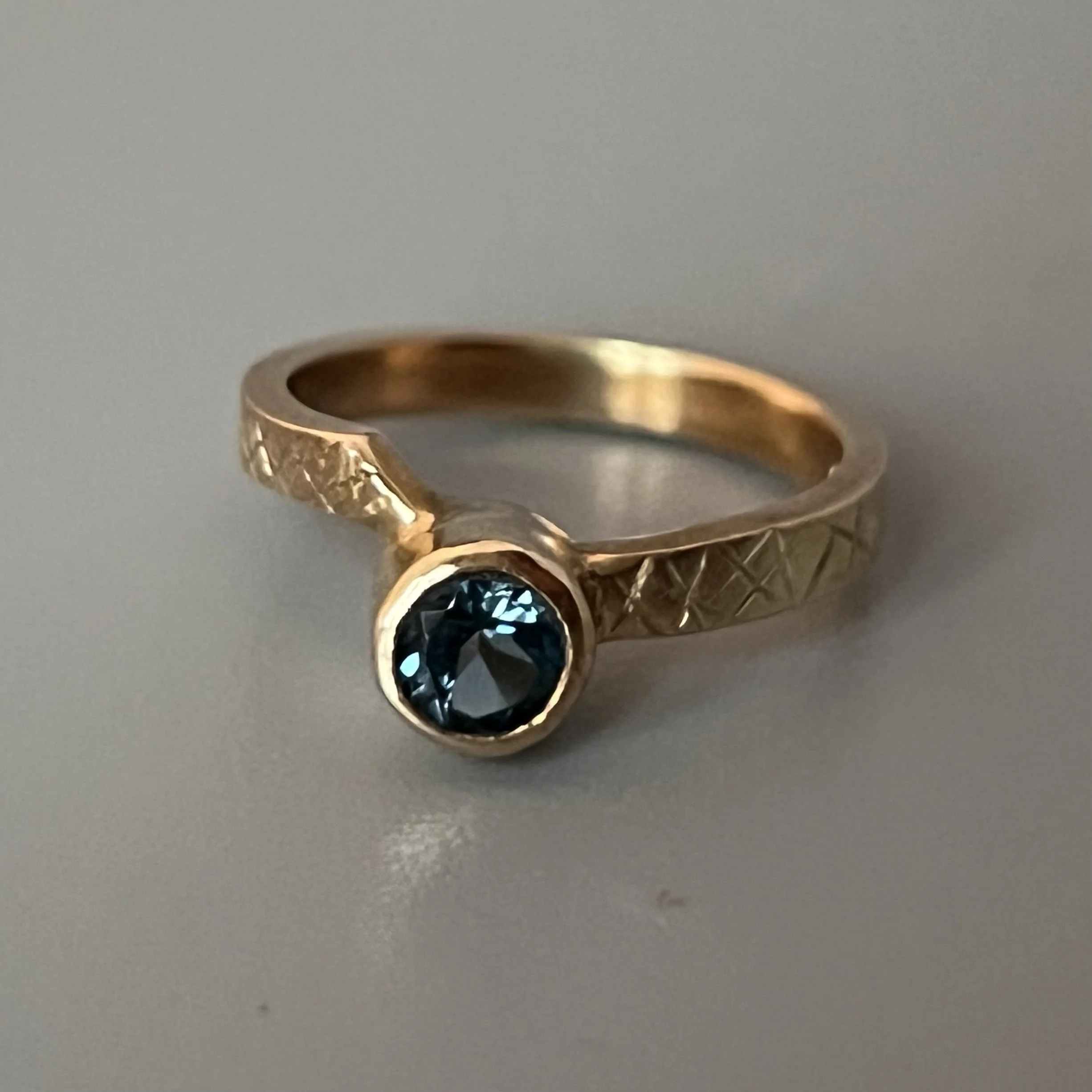 47B6C3E0-9A5D-4680-AC0D-BBA5A331AF00