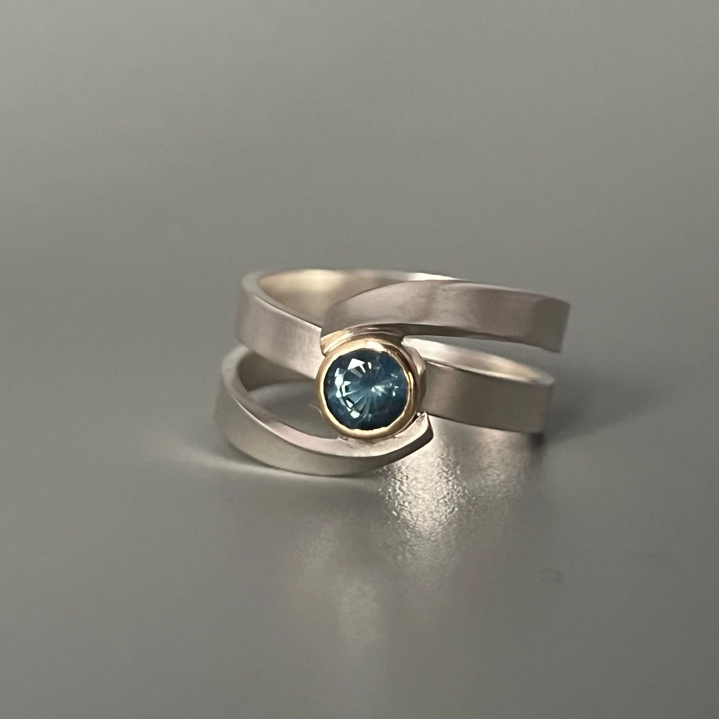 D402553B-B071-4C1A-BA81-B0D3A0DCE1F4