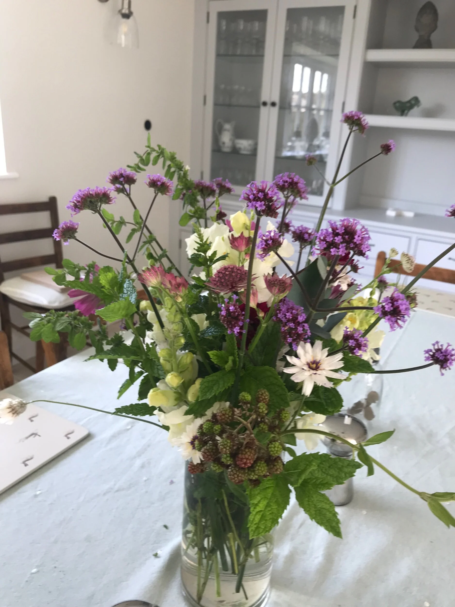 8C946431-FCAC-47B3-84F6-00E7920EDB97