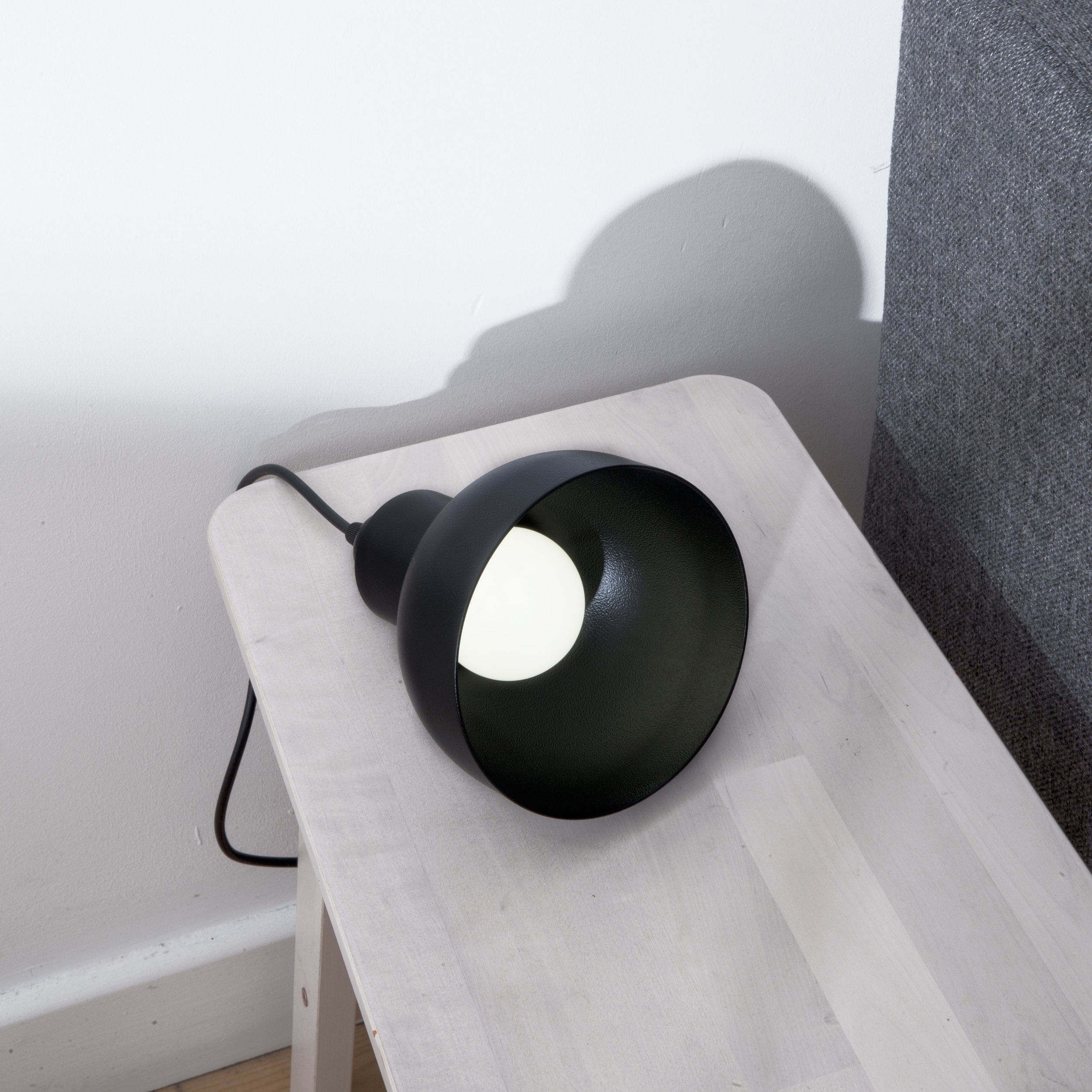roscoe_roly_matt_black_sofa_Table_lamp1DX_9805.jpg