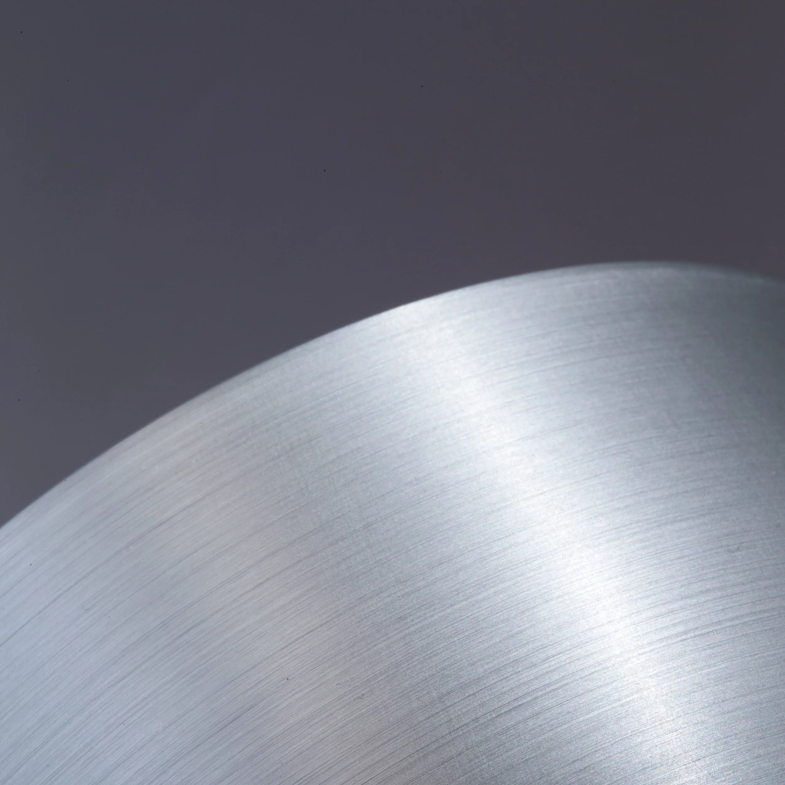 rosy_roly_brushed_Detail_Table_lamp1DX_0228.jpg