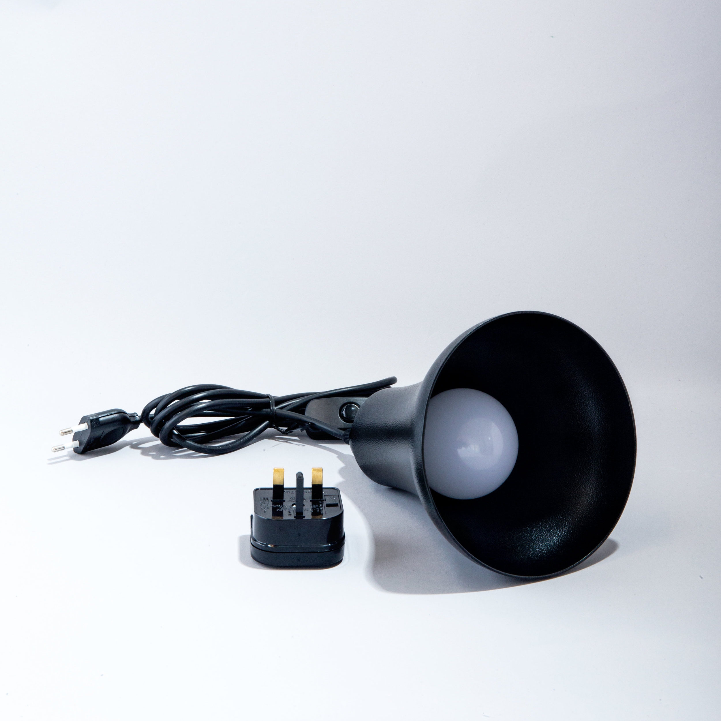 ROSY_roly_matt_black_cable_Table_lamp1DX_0154.jpg