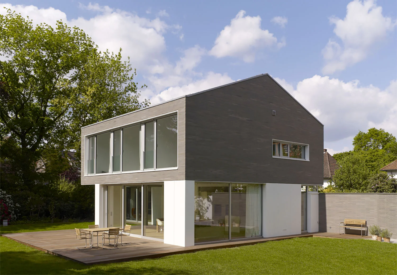05-wohnhaus-w-behet-bondzio-lin-architekten.jpg
