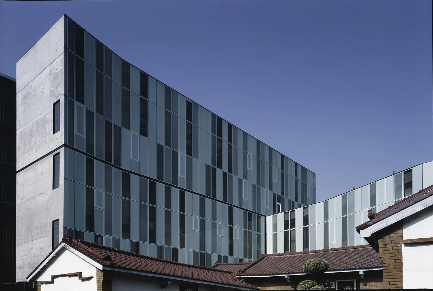 10-firmensitz-nova-behet-bondzio-lin-architekten.jpg