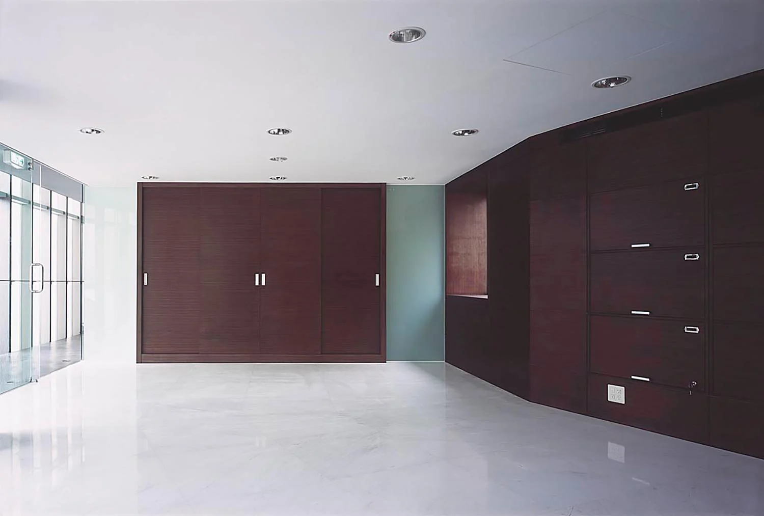 21-firmensitz-nova-behet-bondzio-lin-architekten.jpg