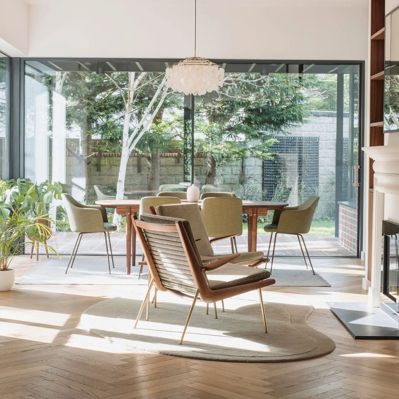 Interior photos of our recently completed project which involved an extension and refurbishment of an early 20th century house. 

Photography by @fionnmccann 

#irisharchitecture #interiordesign #architecture #design #home #house