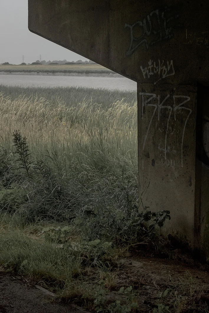 04. flat_under the bridge.jpg