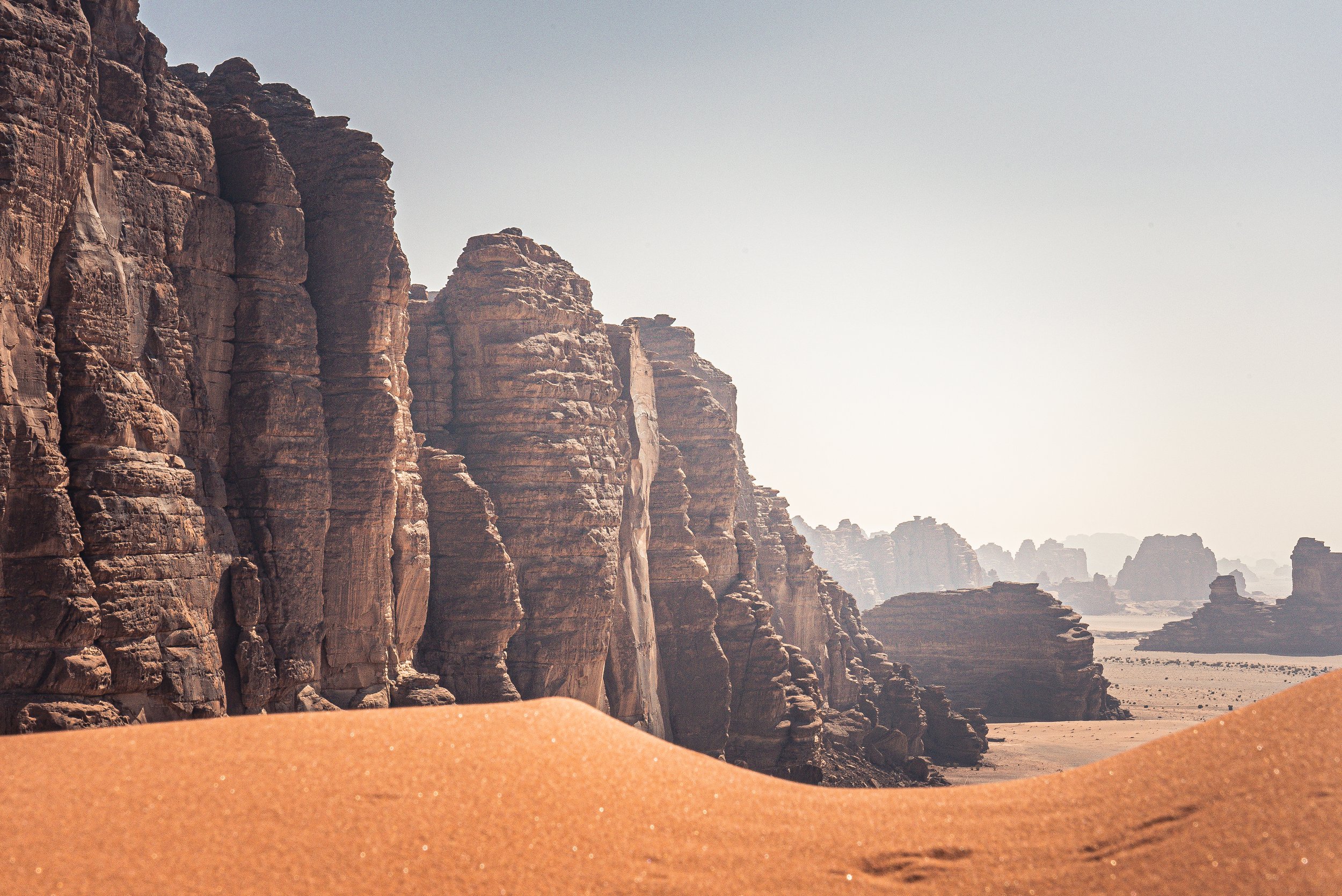 Saudi dunes 1.jpg