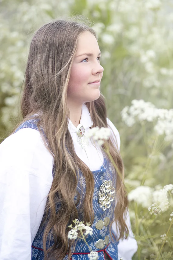 Thea_Konfirmasjonsbilder_004.jpg