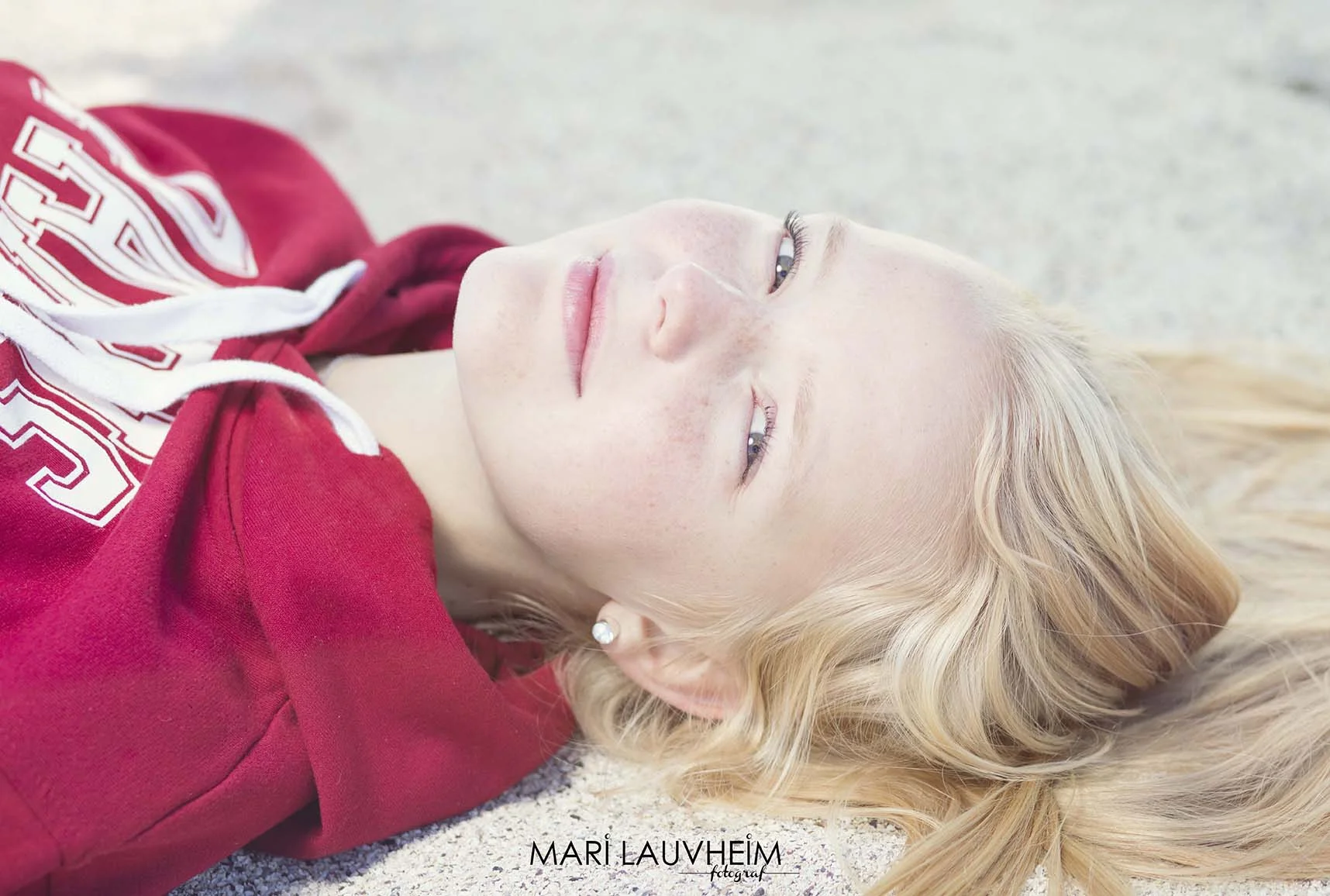 Tirill-Sofie_Konfirmasjonsbilder_ForDeling_0009.jpg