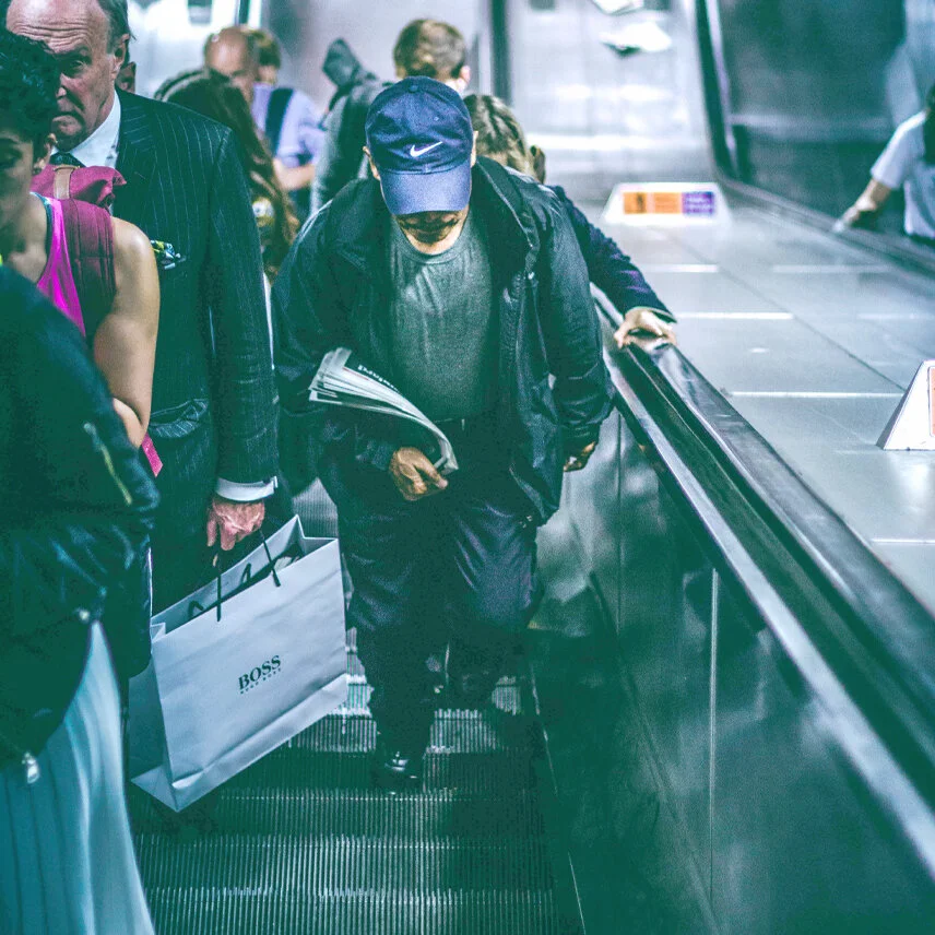 Escalator etiquette & why my sister should help with the dishes