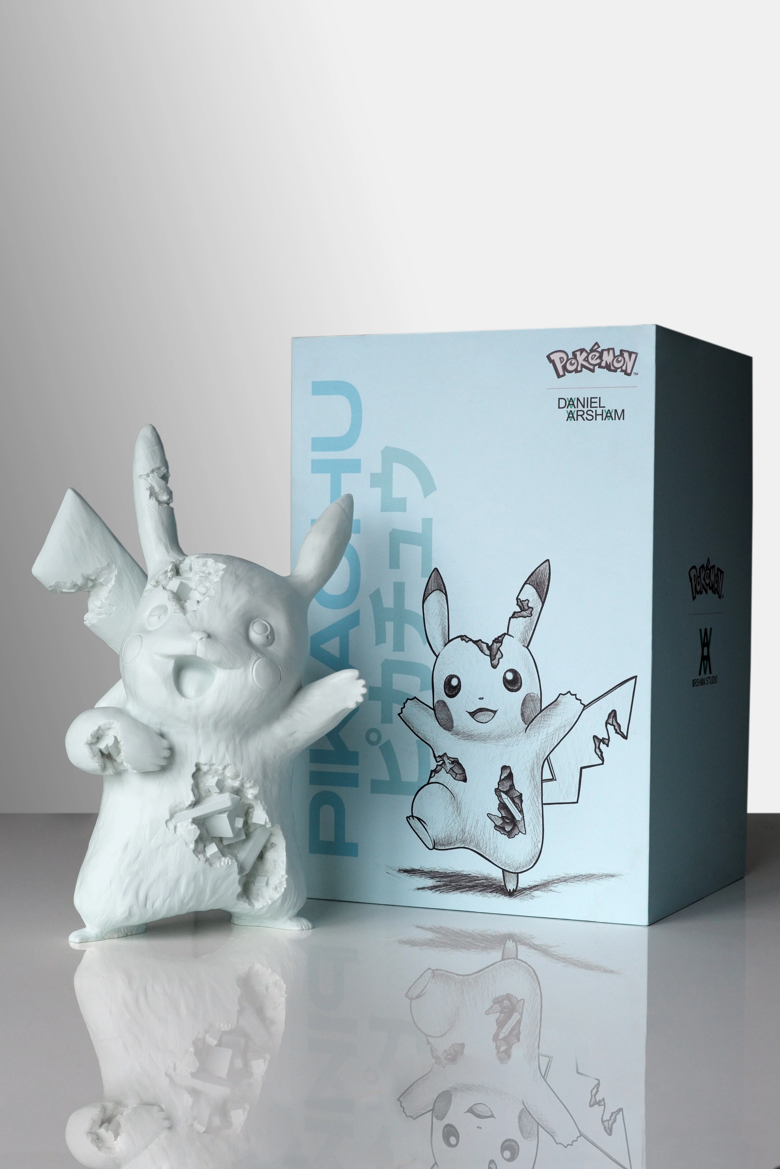 Daniel Arsham Blue Crystalized Pikachu Edition 2020_004.jpg