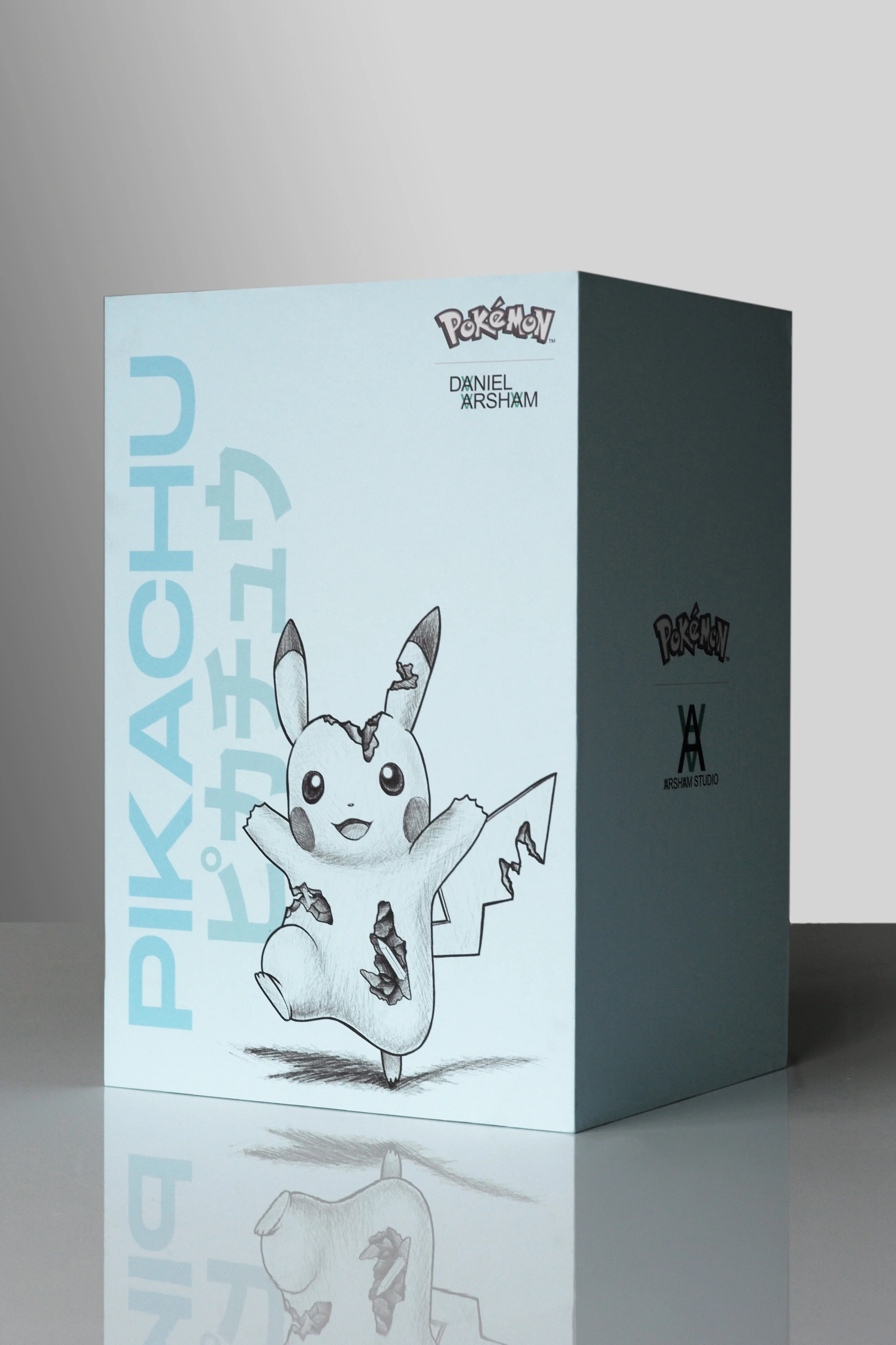 Daniel Arsham Blue Crystalized Pikachu Edition 2020_001.jpg