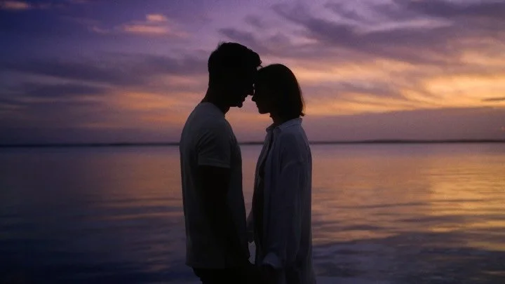 Amaranto Bacalar 3

Director: Enrique Mart&iacute;nez (@quique_mh )
DP: H&eacute;ctor Cuevas (@hectorcuevas_dp )
Foto Fija: Mar Behar (@mbeharb )
Productor Ejecutivo: Juan Pablo Caso (@jpcaso )
Productor de L&iacute;nea: Eduardo Bautista (@eduardosan