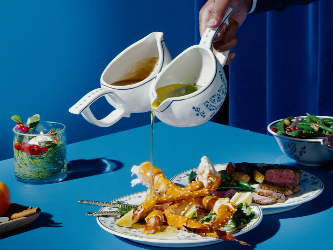 Kroger:  Doubly Special Dinnerware