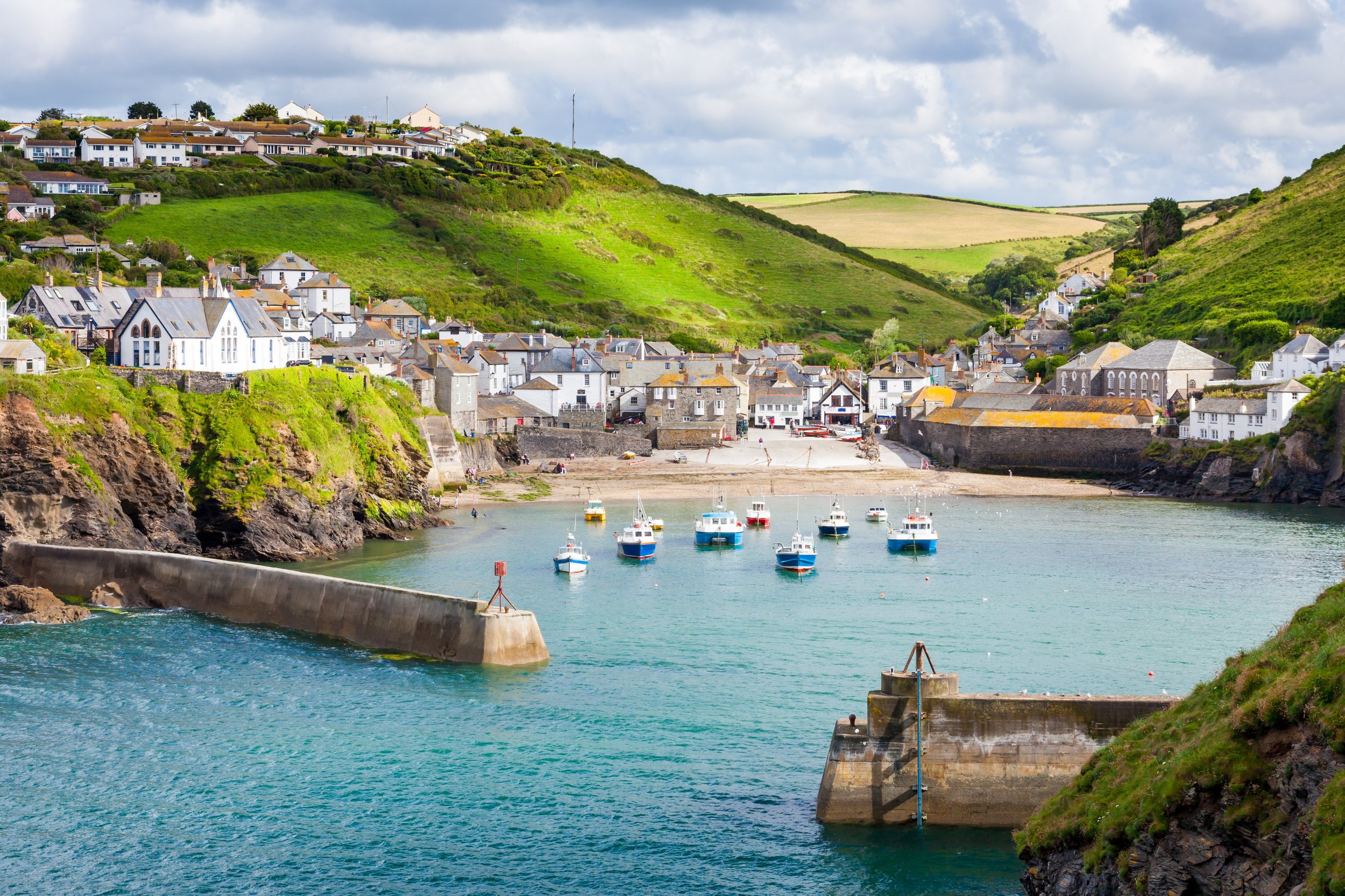 Port Isaac 6 c Shutterstock VC_0.jpg