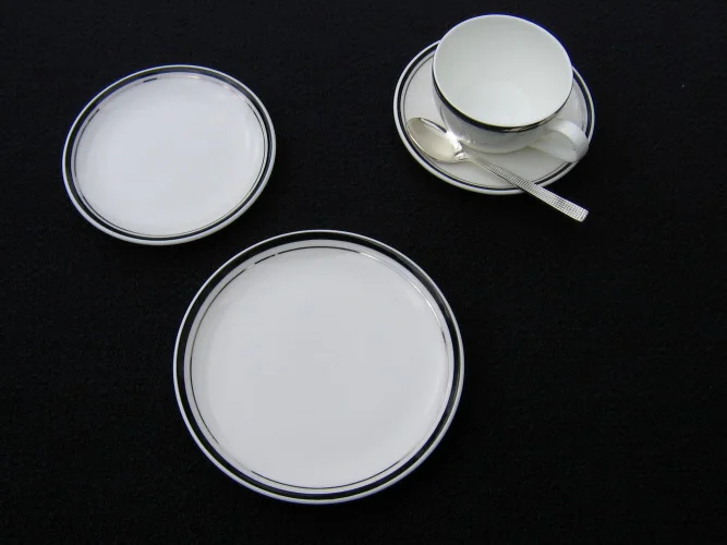 “Black/Silver Line” 4 piece set