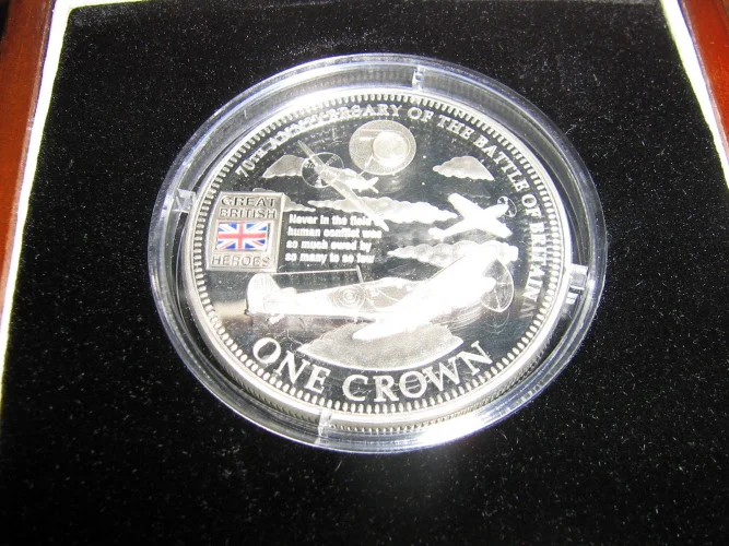 Anniversary of Battle of Britain Crown