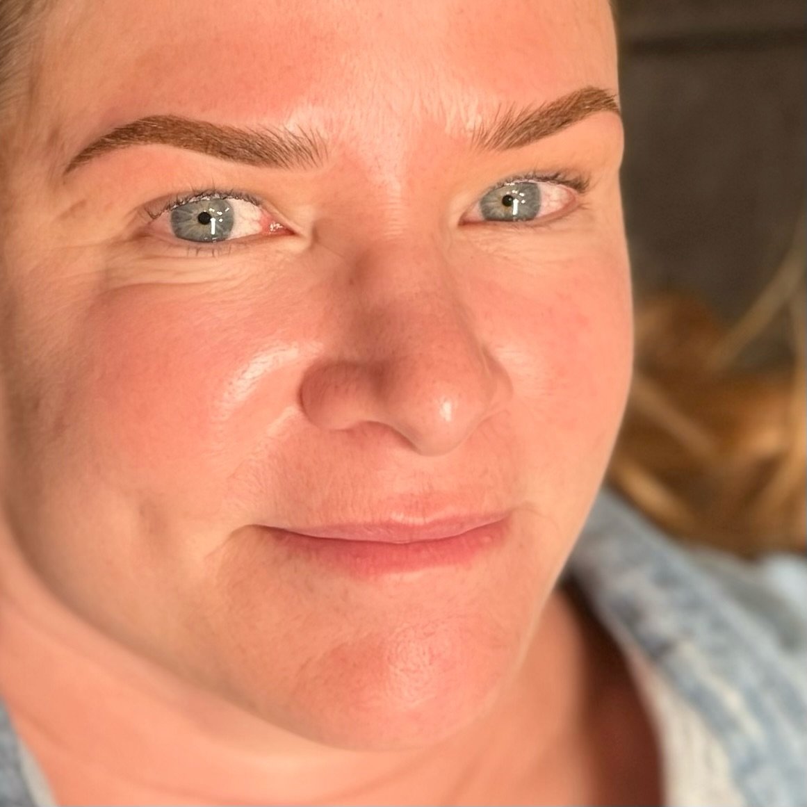 Scroll through to see the progress on this powder + microblading combo brow. 

I started out conservatively in the initial session to ensure a super soft, natural result then added more depth and definition in the second session. This is why multiple