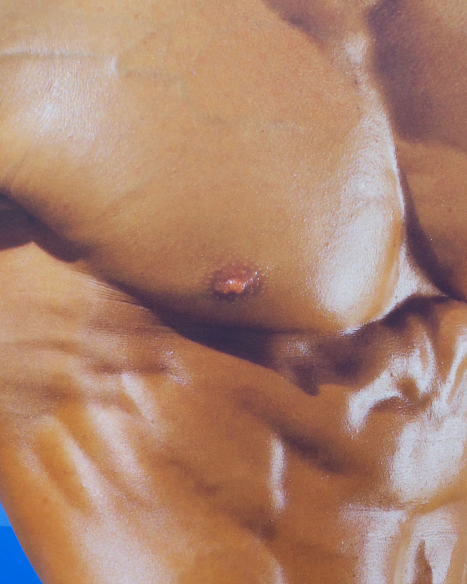 sophie_gladstone_peripheral_nipple.jpg