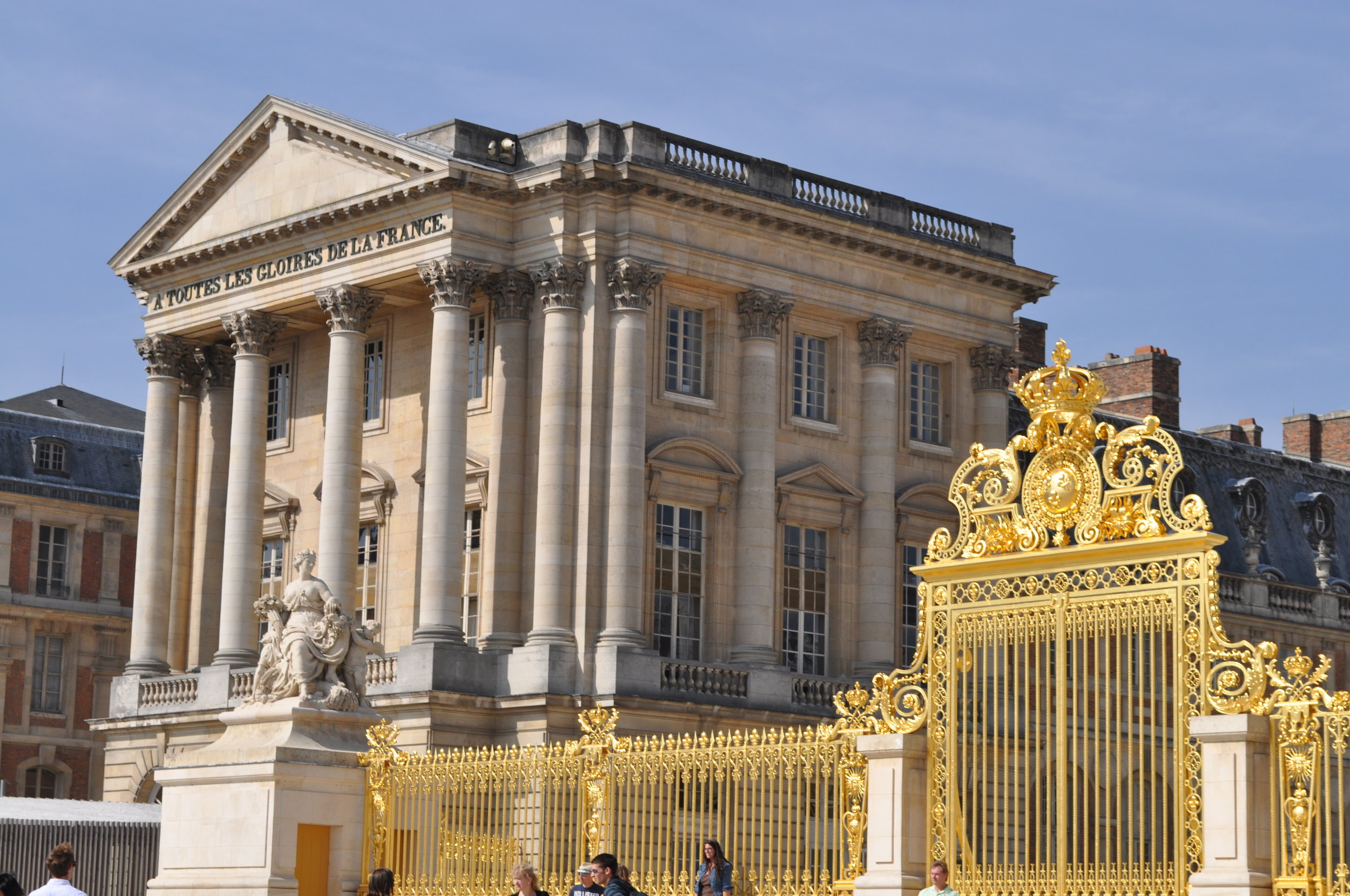 Visiting Versailles | @beesandbubbles