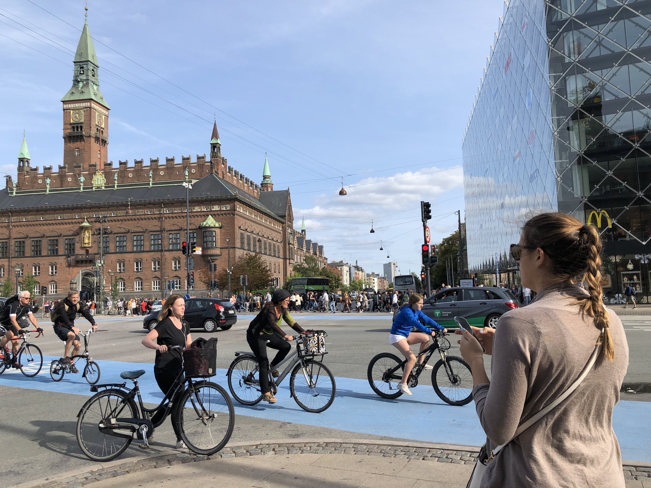 Visiting Copenhagen | @beesandbubbles