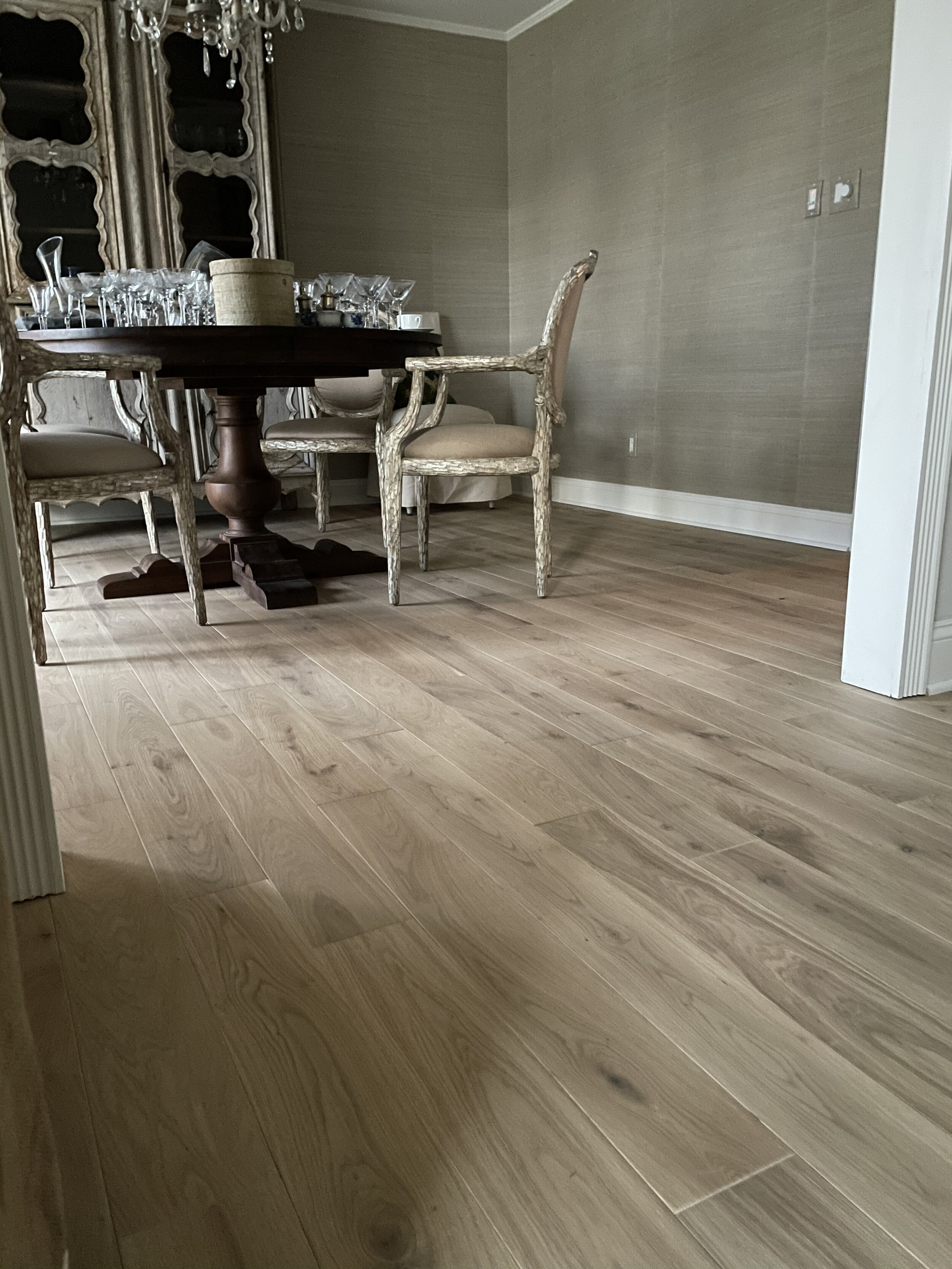 Paramount Flooring ‘Santa Cruz’ in ‘Antique’ in our connected sitting room and dining room