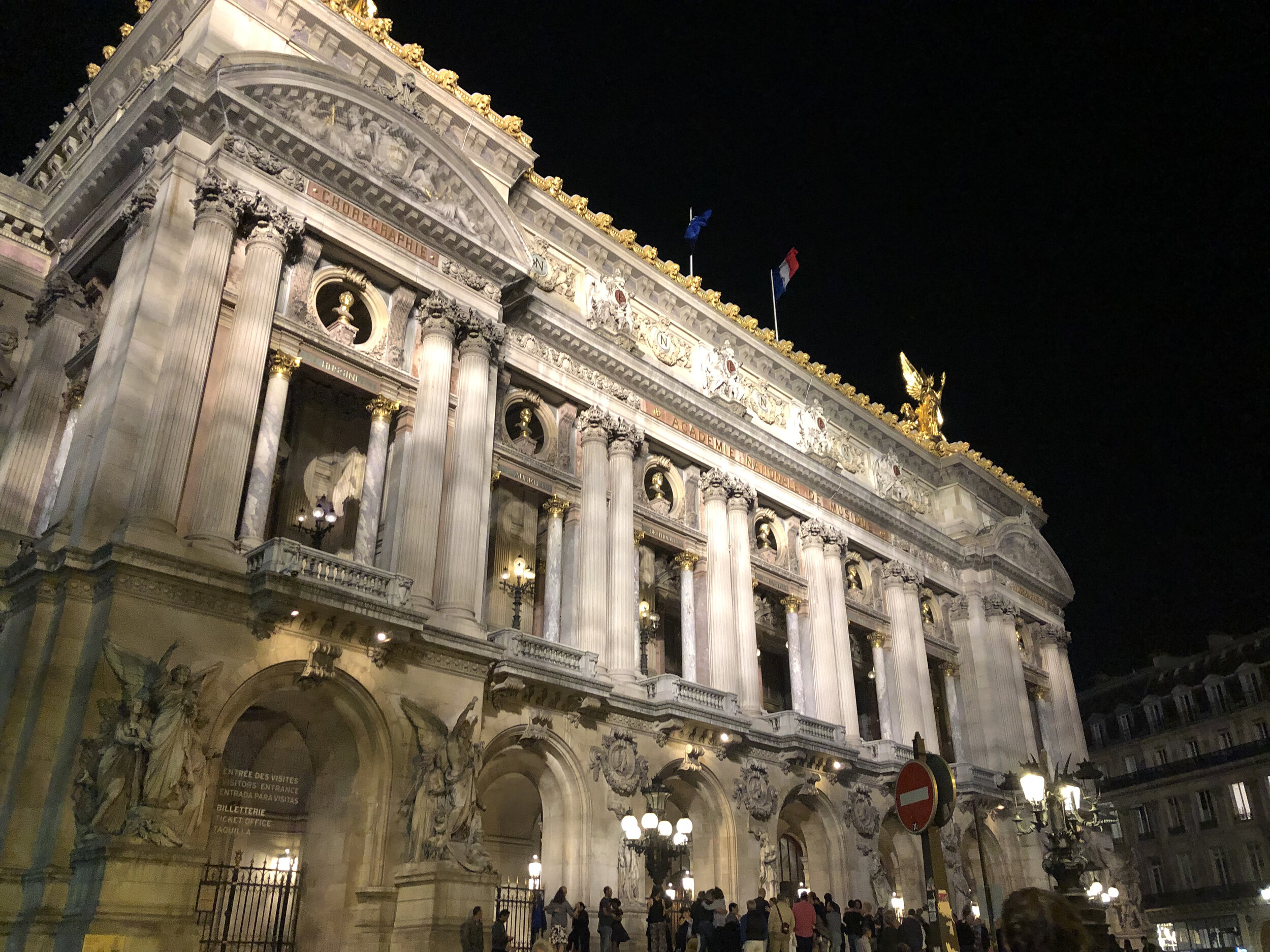 Walking home one evening, we spotted people waltzing on the steps of the Palais Garnier!