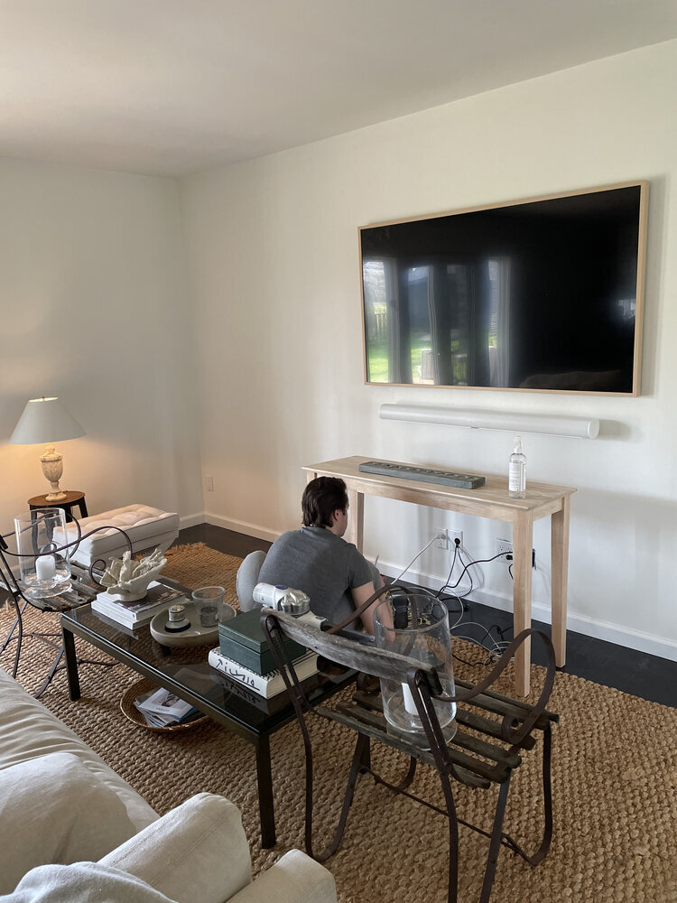Detailing Our Samsung Frame TV | @beesandbubbles