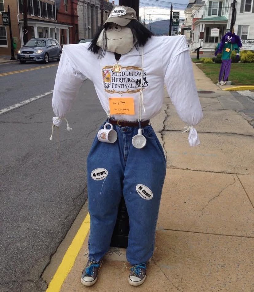 18th Annual "Scarecrown Contest"
