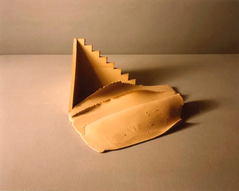 #1, 24' x 21' x 9', Clay, 1980