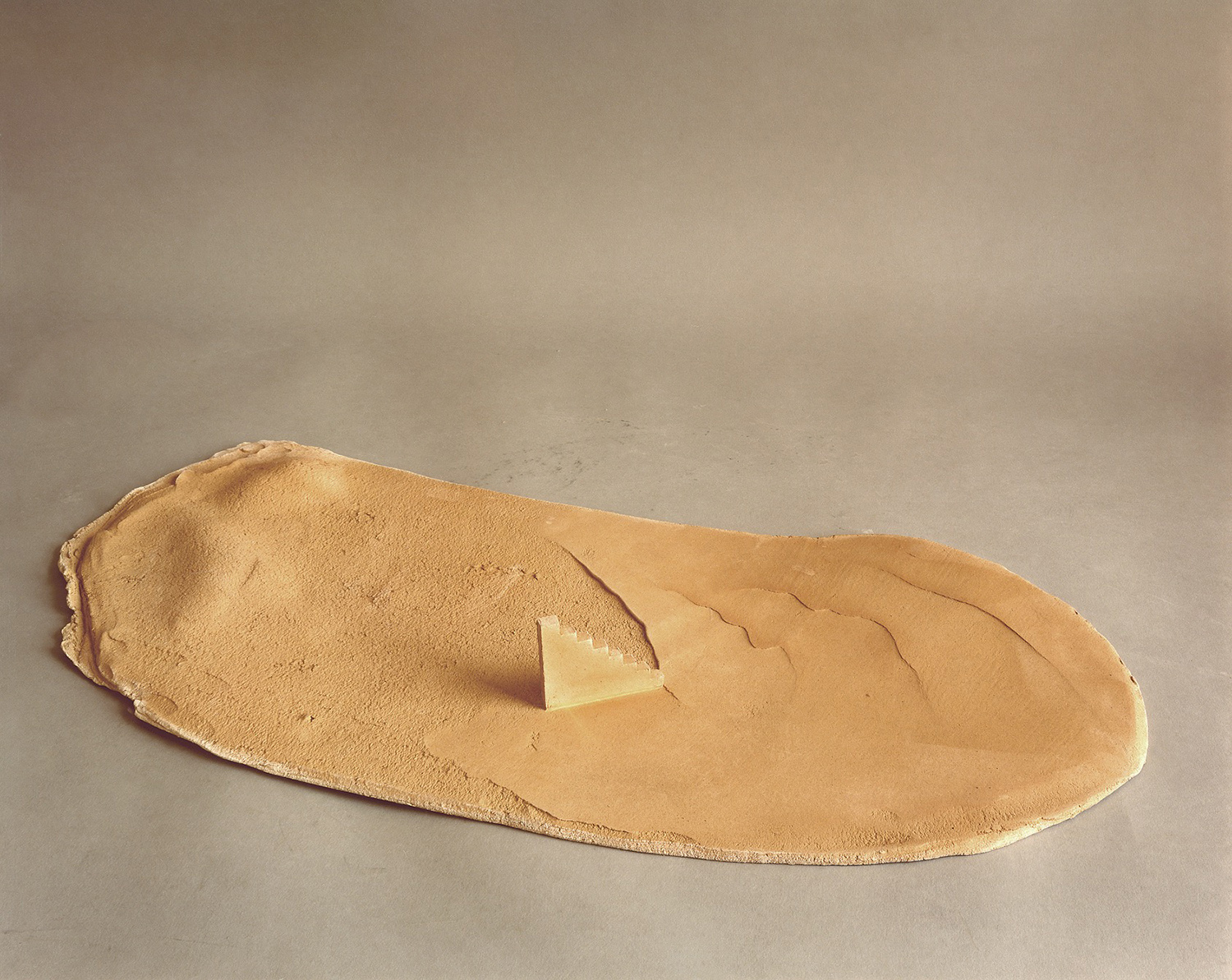 #9; 32" x 15" x 4" Clay, 1982