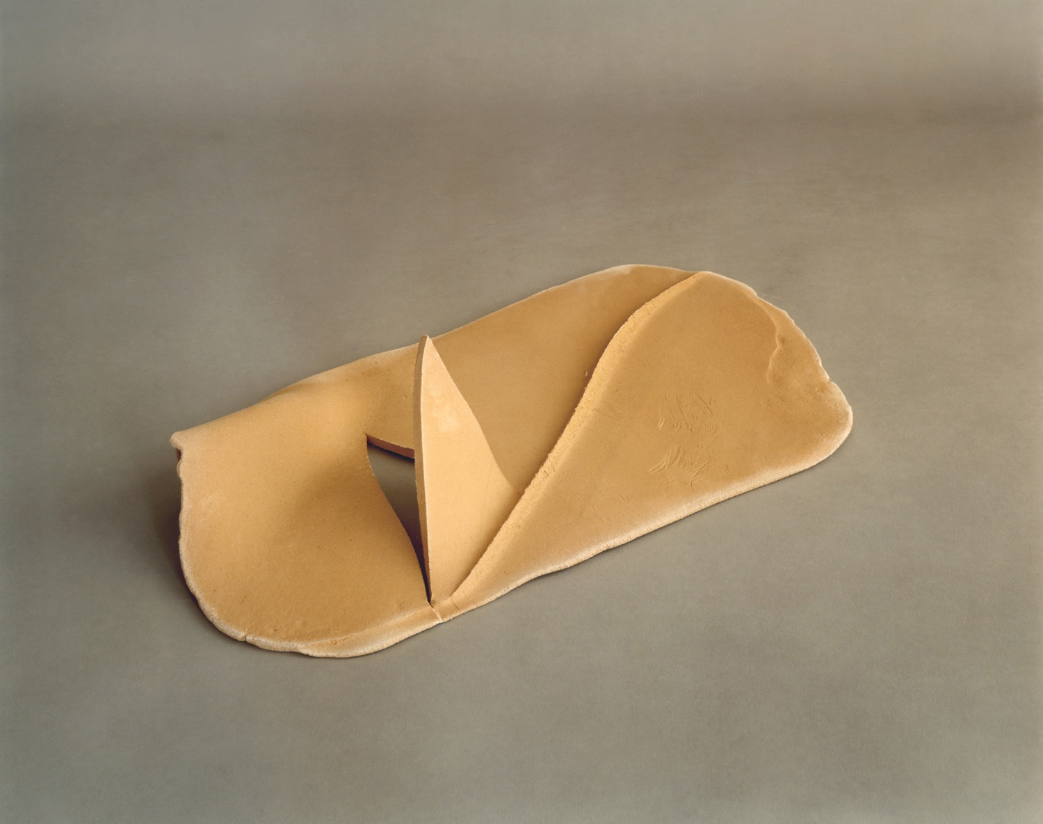 #10, 23"x 12"x6", Clay, 1982