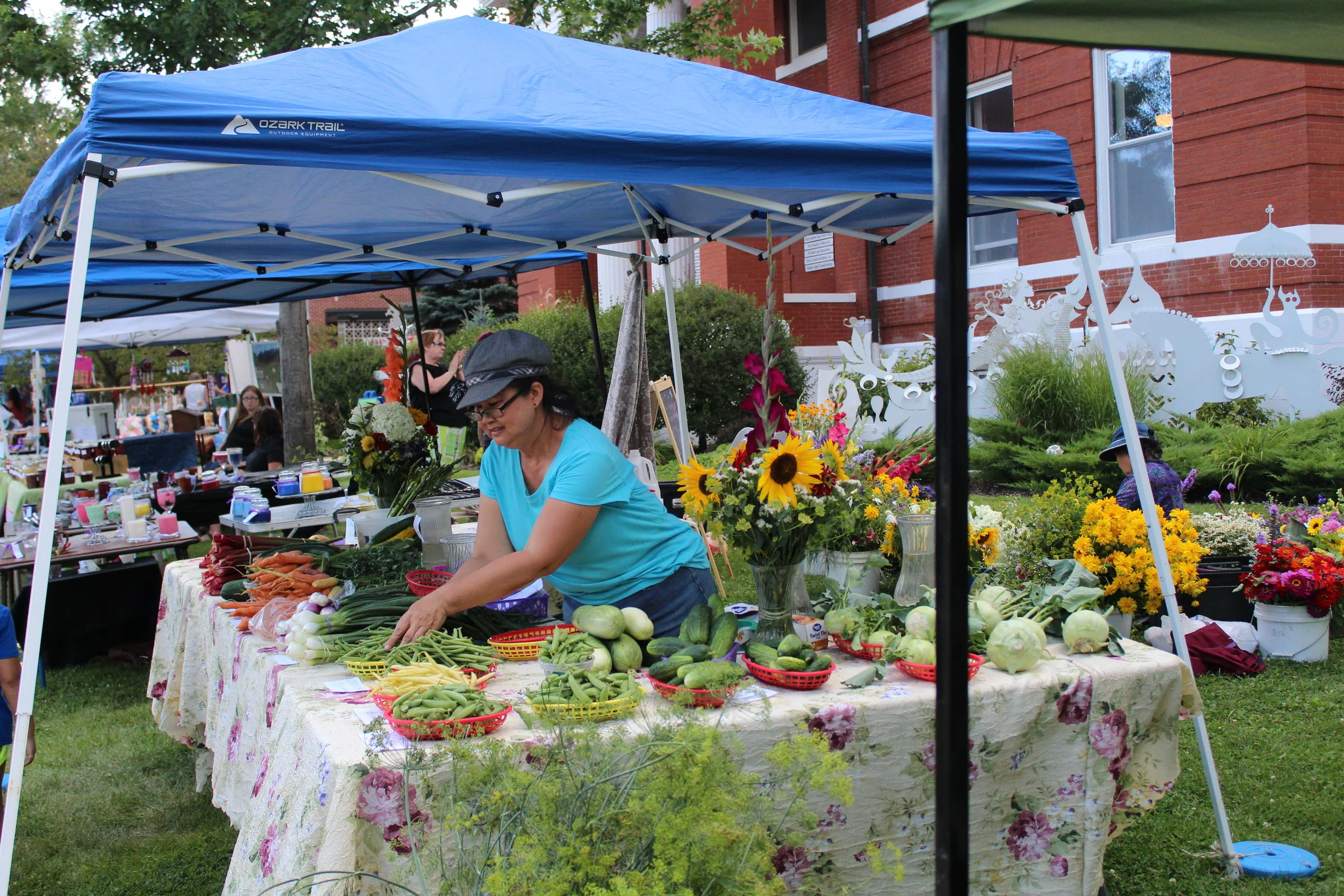 Now Accepting Applications for The Market at Town Square!