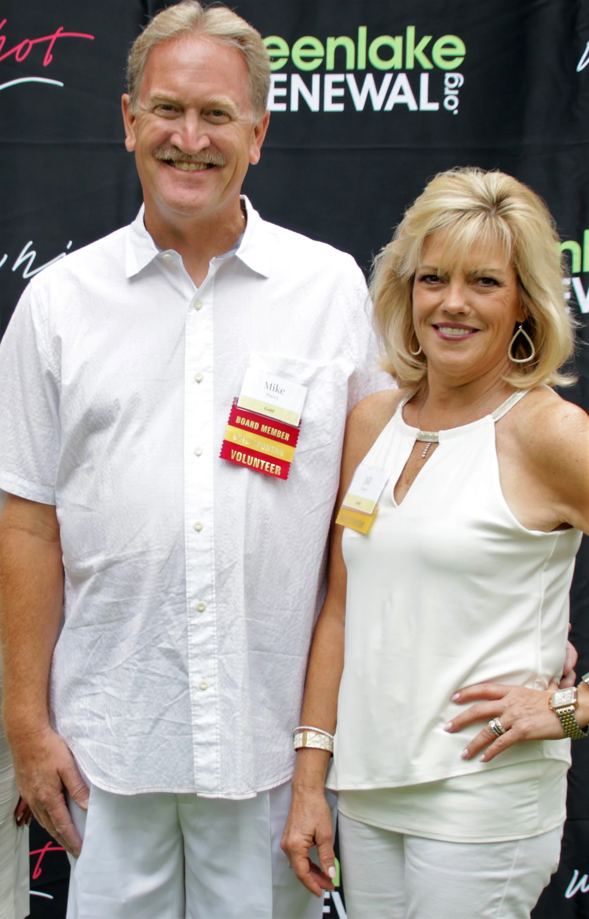 Special thanks to Mike and Jill Havey for generously underwriting and sponsoring the Green Lake Community Street Bash.