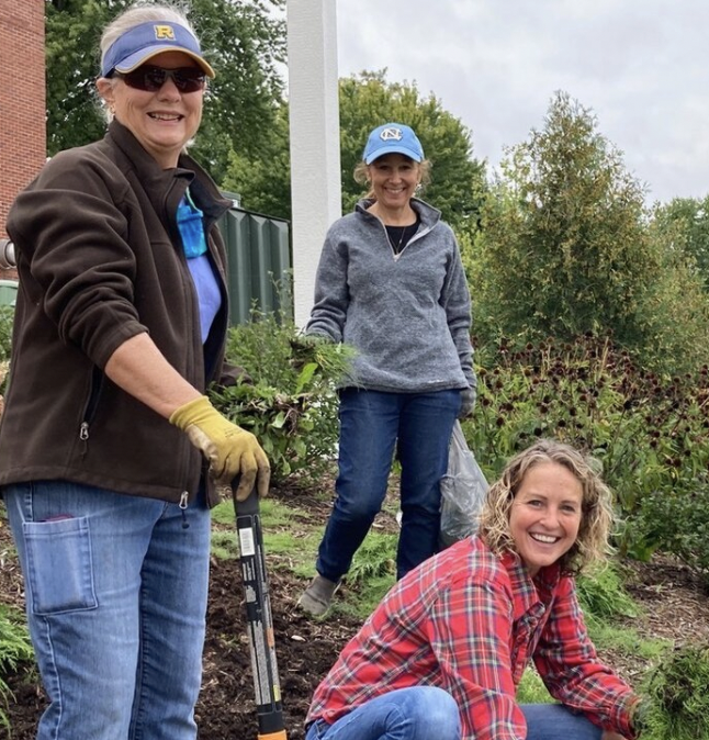 Happy National Volunteer Appreciation Week!