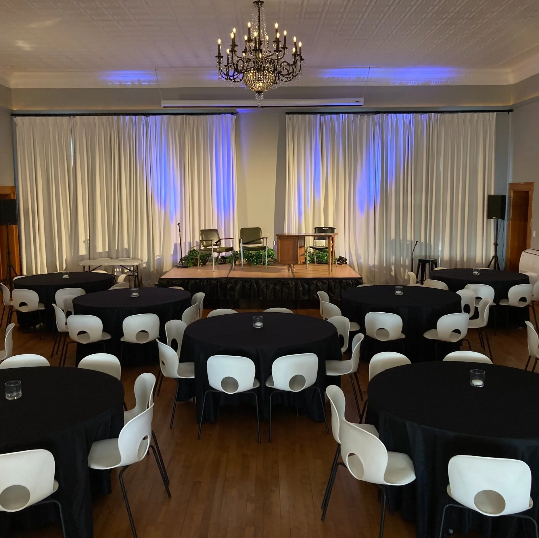 Live from Town Square...