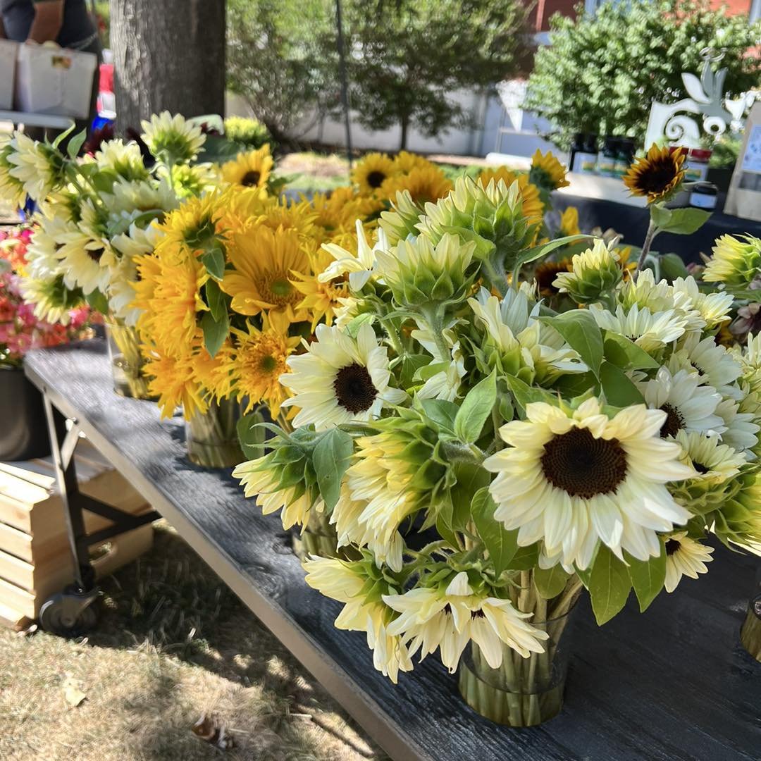 market flowers.jpg